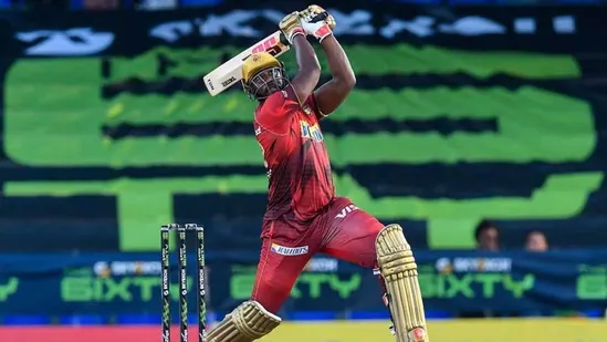 Andre Russell smashes 6IXTY