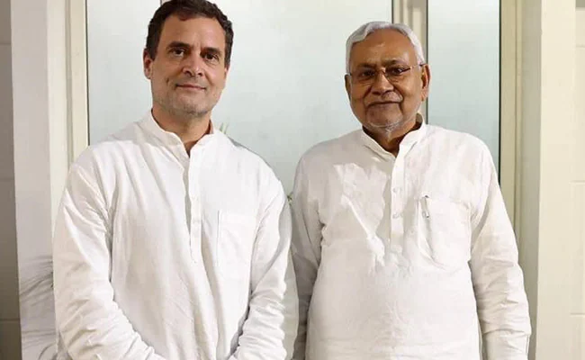 Nitish Kumar Meets Rahul Gandhi